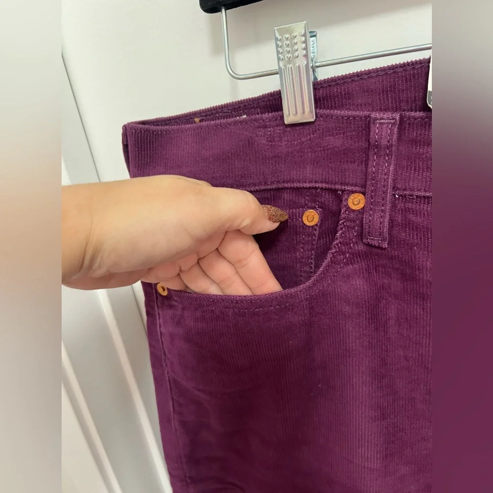 NWT LEVI’S Women Corduroy Burgundy Pants - Picture 6 of 12